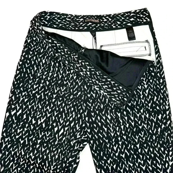 Express Womens Columnist Trouser - Size 0R Black and white abstract print - Picture 5 of 7